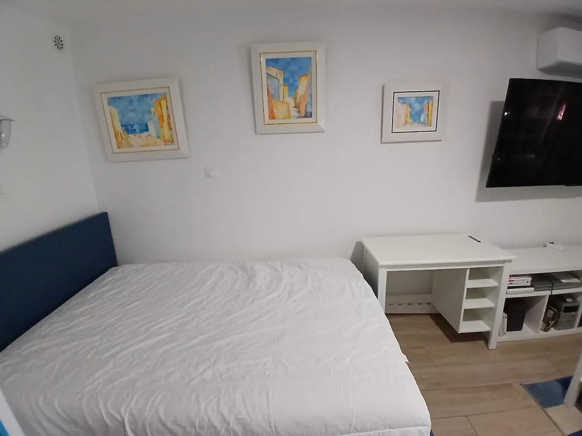 Le Lagos 3 Min Mer Clim Jardin Parking Saint-Mandrier-sur-Mer 0*,  France